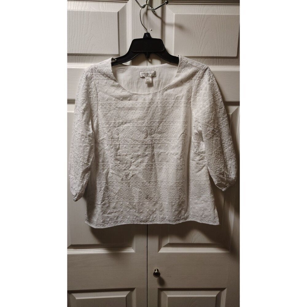 Christopher & Banks Petite Small White 1/2 Sleeve Floral Embroidered Top